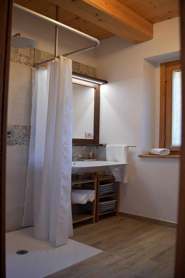 Casa Montefiore 13 Iris Lt Nella Tranquilla Campagna Marchigiana Анкона Экстерьер фото